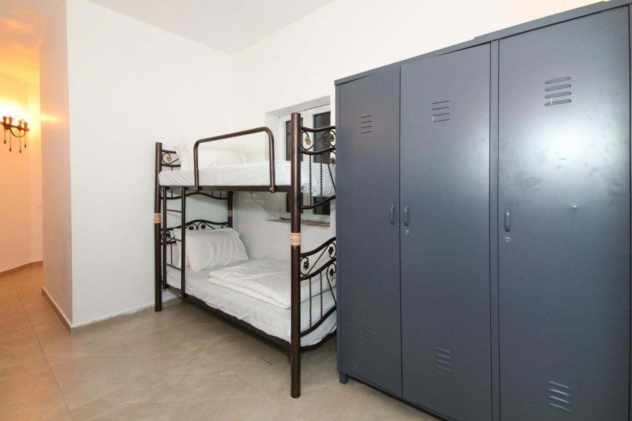 Jacob Hostel Jlm - Prime Location Jerozolima Zewnętrze zdjęcie