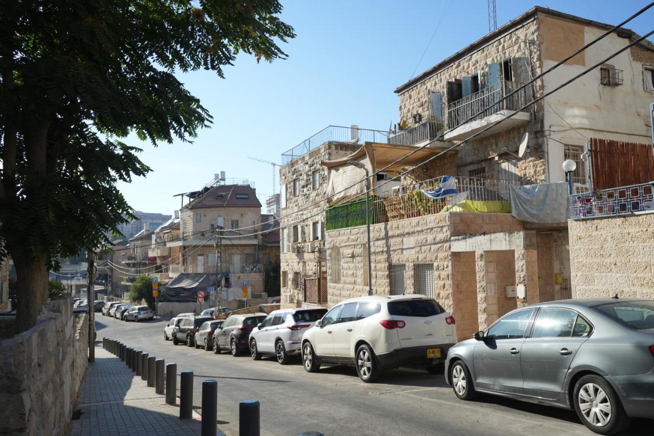 Jacob Hostel Jlm - Prime Location Jerozolima Zewnętrze zdjęcie
